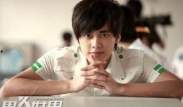 娱乐爆料吴昕李易峰,娱乐爆料揭秘幕后真相！”